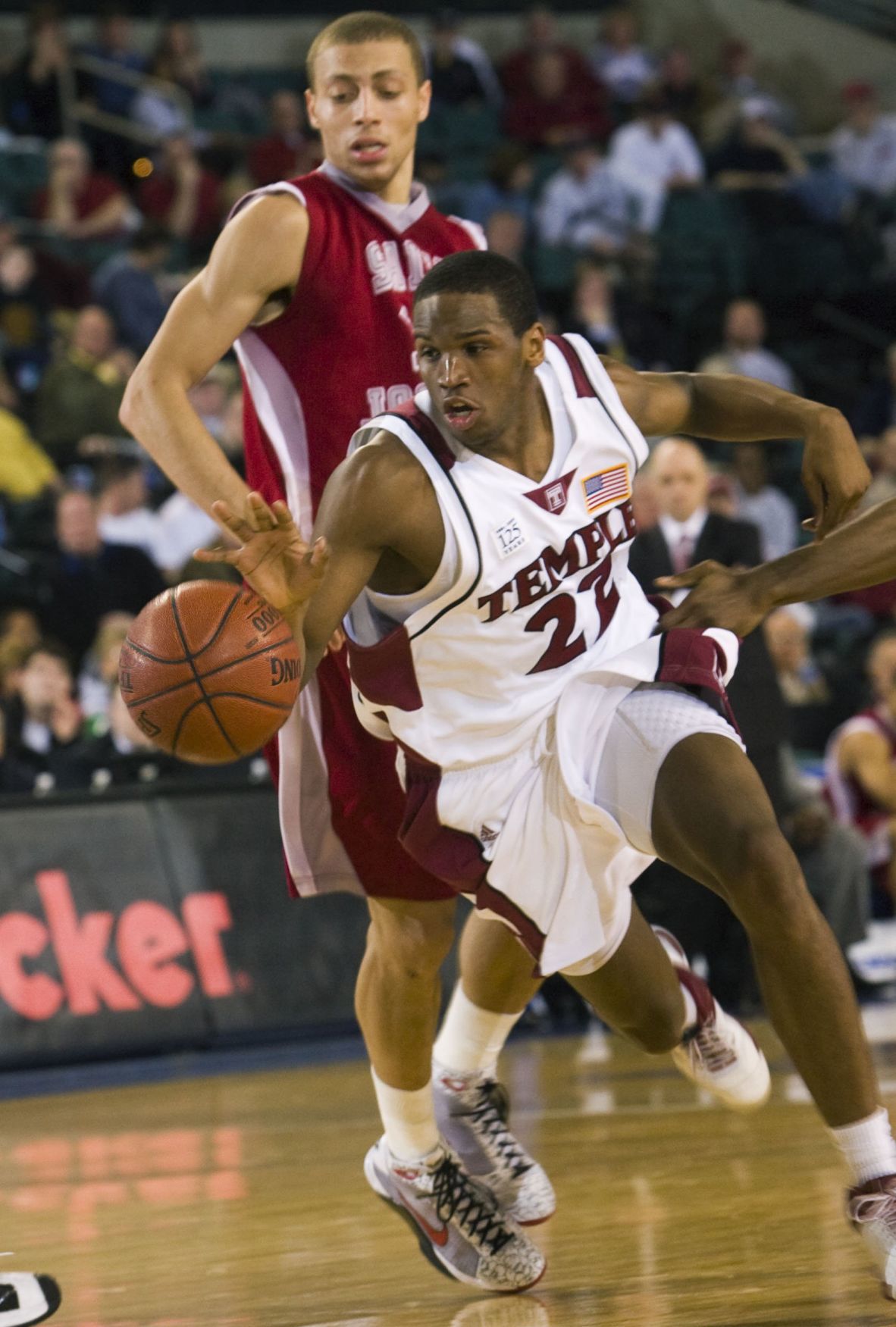 A10 Basketball Tourney